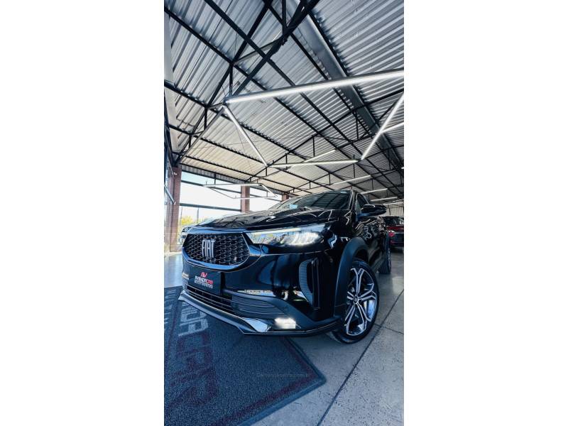 FIAT - FASTBACK - 2023/2023 - Preta - R$ 128.900,00