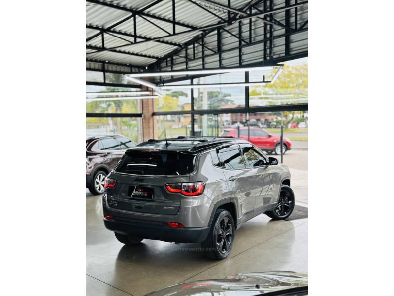 JEEP - COMPASS - 2018/2018 - Cinza - R$ 115.900,00