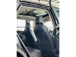 CHEVROLET - TRACKER - 2023/2023 - Preta - R$ 121.900,00