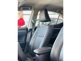 TOYOTA - COROLLA - 2019/2019 - Branca - R$ 112.900,00