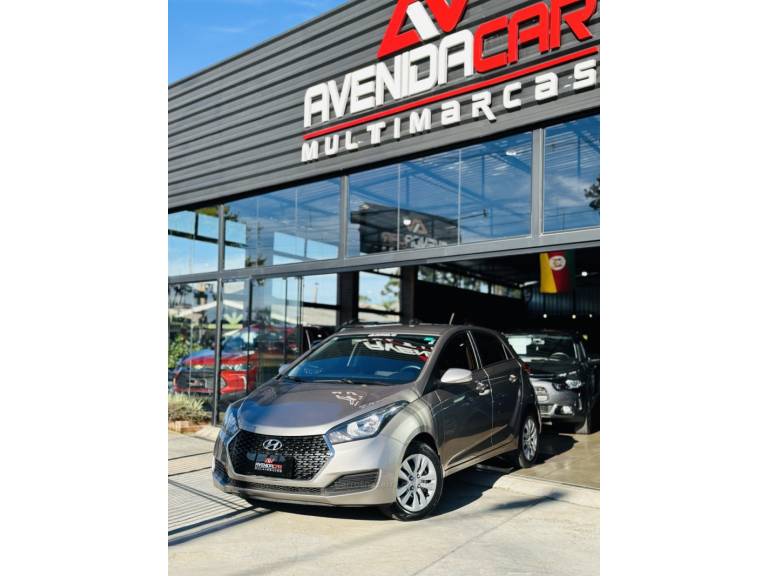 HYUNDAI - HB20 - 2019/2019 - Dourada - R$ 59.900,00