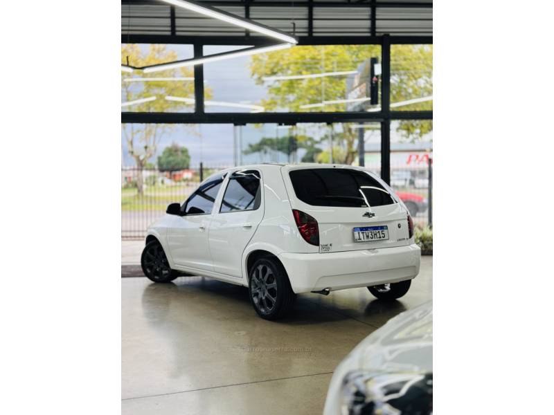 CHEVROLET - CELTA - 2013/2013 - Branca - R$ 35.900,00