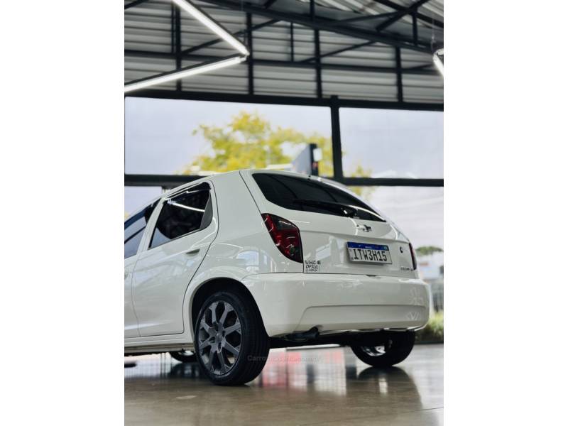 CHEVROLET - CELTA - 2013/2013 - Branca - R$ 35.900,00