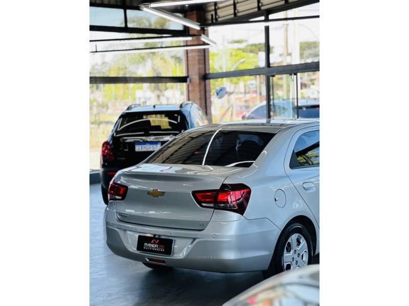 CHEVROLET - COBALT - 2019/2019 - Prata - R$ 64.900,00