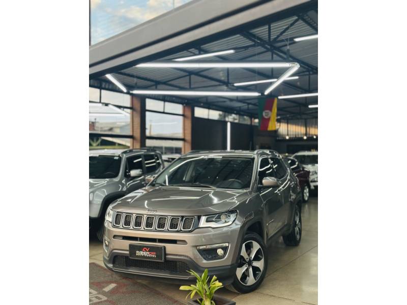 JEEP - COMPASS - 2017/2017 - Cinza - R$ 94.900,00