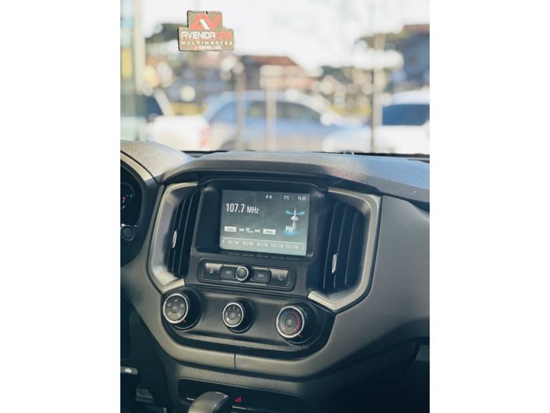 CHEVROLET - S10 - 2018/2018 - Branca - R$ 142.900,00