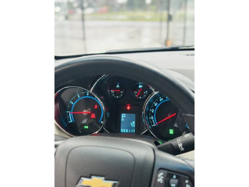 CHEVROLET - CRUZE - 2014/2014 - Branca - R$ 74.900,00
