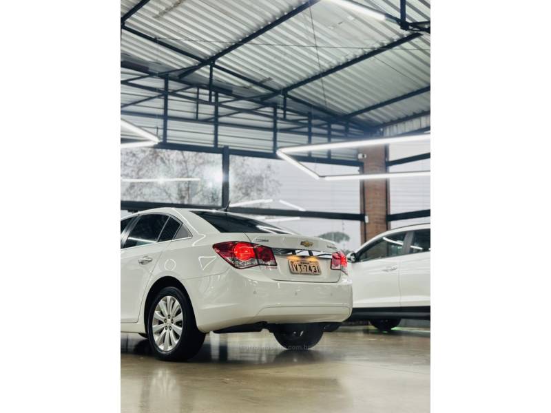 CHEVROLET - CRUZE - 2014/2014 - Branca - R$ 74.900,00