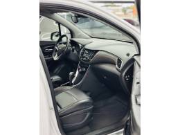 CHEVROLET - TRACKER - 2017/2017 - Branca - R$ 88.900,00