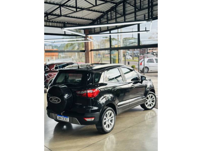 FORD - ECOSPORT - 2019/2019 - Preta - R$ 85.900,00