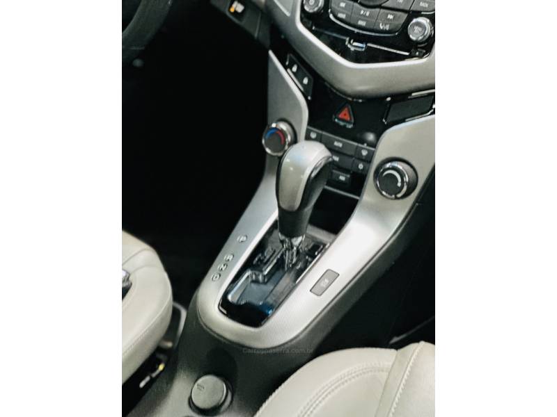 CHEVROLET - CRUZE - 2014/2014 - Branca - R$ 74.900,00