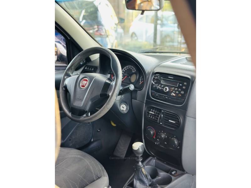 FIAT - SIENA - 2014/2014 - Branca - R$ 39.900,00