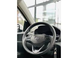 HYUNDAI - HB20S - 2023/2023 - Branca - R$ 79.900,00