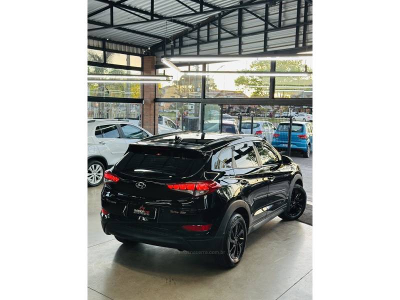HYUNDAI - TUCSON - 2020/2020 - Preta - R$ 118.900,00