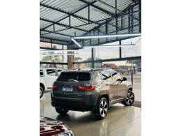 JEEP - COMPASS - 2017/2017 - Cinza - R$ 94.900,00