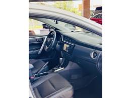 TOYOTA - COROLLA - 2019/2019 - Branca - R$ 112.900,00