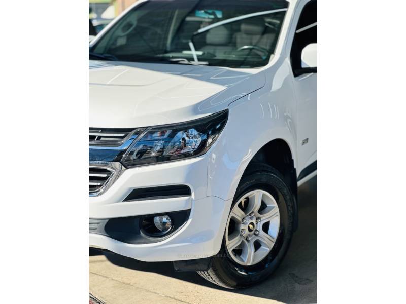 CHEVROLET - S10 - 2018/2018 - Branca - R$ 142.900,00