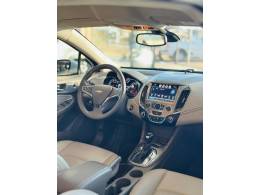 CHEVROLET - CRUZE - 2019/2019 - Branca - R$ 99.900,00