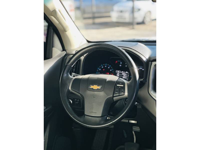 CHEVROLET - S10 - 2018/2018 - Branca - R$ 142.900,00