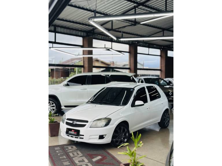 CHEVROLET - CELTA - 2013/2013 - Branca - R$ 35.900,00