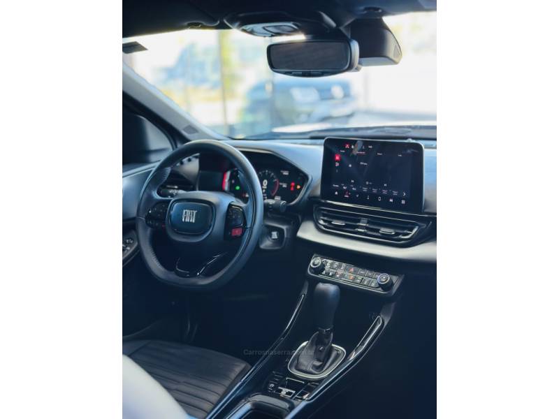 FIAT - FASTBACK - 2023/2023 - Preta - R$ 128.900,00