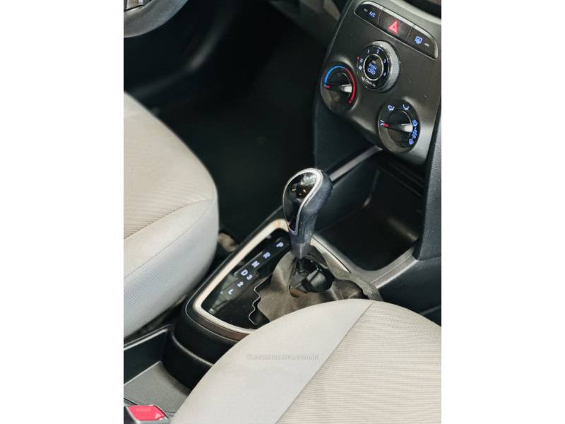 HYUNDAI - HB20 - 2014/2014 - Prata - R$ 59.900,00