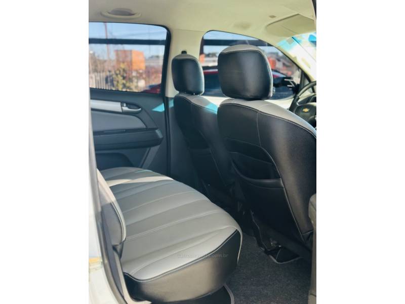 CHEVROLET - S10 - 2018/2018 - Branca - R$ 142.900,00