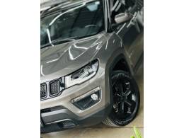 JEEP - COMPASS - 2018/2018 - Cinza - R$ 115.900,00