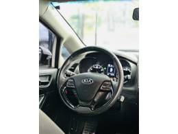 KIA MOTORS - CERATO - 2019/2019 - Branca - R$ 87.900,00