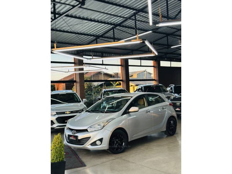 HYUNDAI - HB20 - 2014/2014 - Prata - R$ 59.900,00