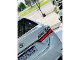 TOYOTA - COROLLA - 2019/2019 - Branca - R$ 112.900,00