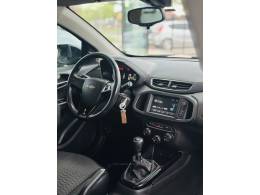 CHEVROLET - ONIX - 2017/2017 - Preta - R$ 64.900,00