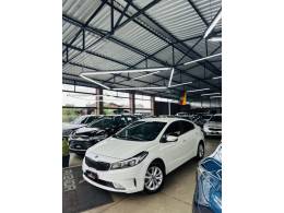 KIA MOTORS - CERATO - 2019/2019 - Branca - R$ 87.900,00