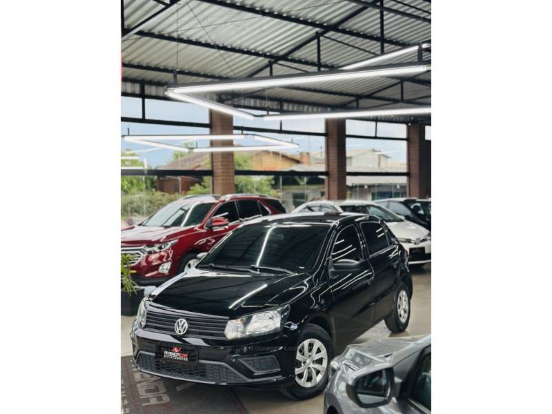 VOLKSWAGEN - GOL - 2023/2023 - Preta - R$ 59.900,00