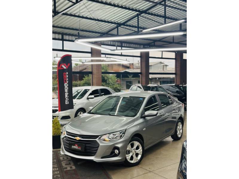 CHEVROLET - ONIX - 2024/2024 - Cinza - R$ 91.900,00