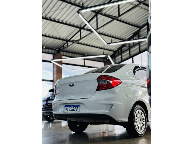 FORD - KA + - 2020/2020 - Branca - R$ 56.900,00