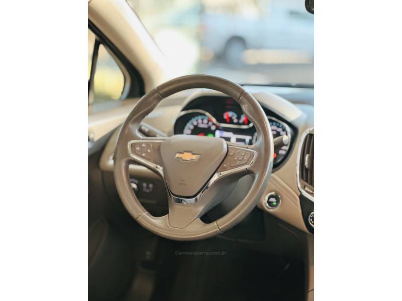CHEVROLET - CRUZE - 2019/2019 - Branca - R$ 99.900,00