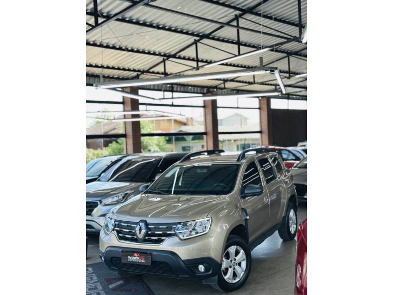 RENAULT - DUSTER - 2022/2022 - Dourada - R$ 80.900,00